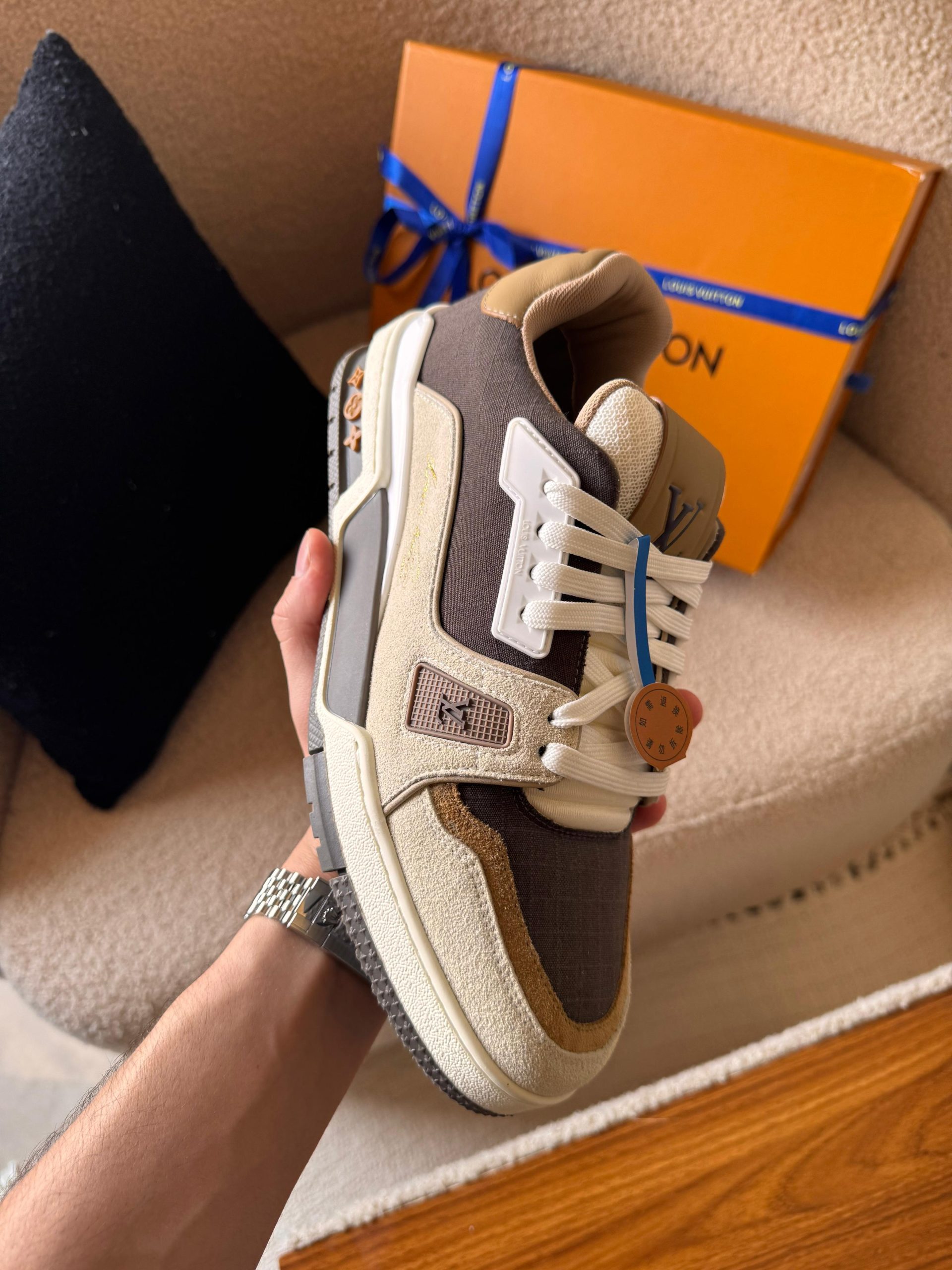 LOUIS VUITTON-SNEAKER-MEN