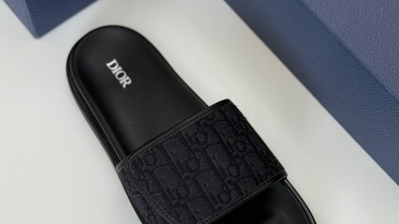 DIOR-SLIPPER-MEN
