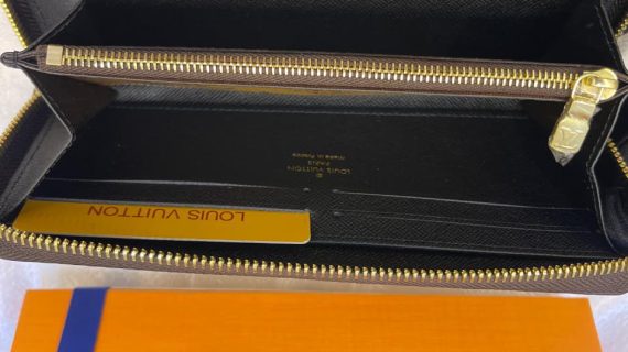 LOUIS VUITTON -WALLET-WOMEN