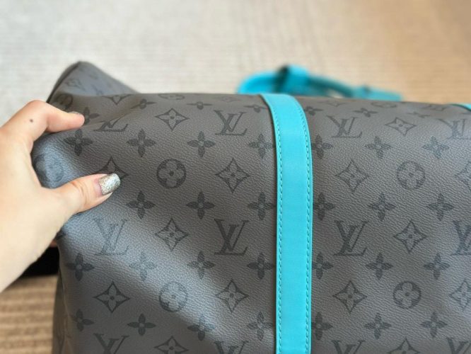 LOUIS VUITTON-TRAVEL BAG