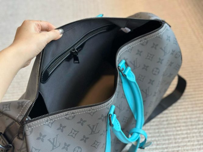 LOUIS VUITTON-TRAVEL BAG
