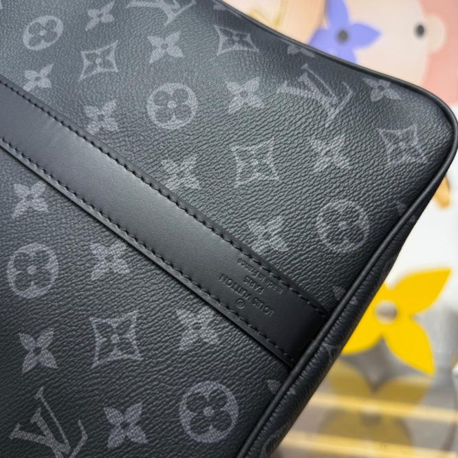 LOUIS VUITTON-TRAVEL BAG