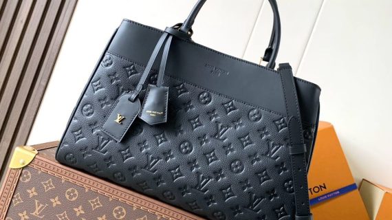 LOUIS VUITTON-BAG-WOMEN