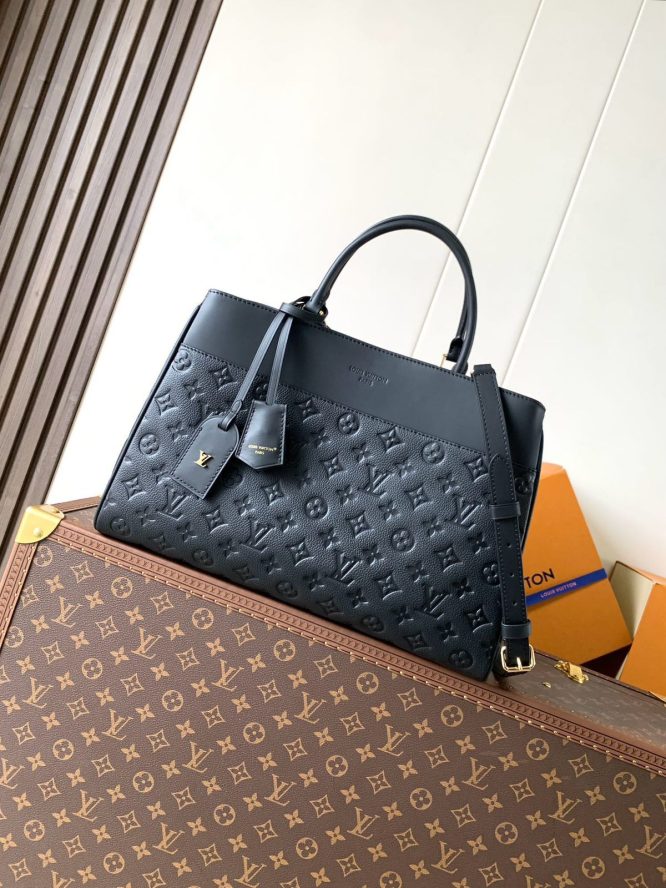 LOUIS VUITTON-BAG-WOMEN