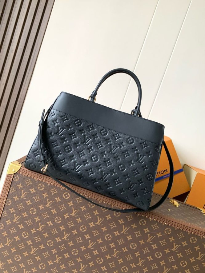 LOUIS VUITTON-BAG-WOMEN