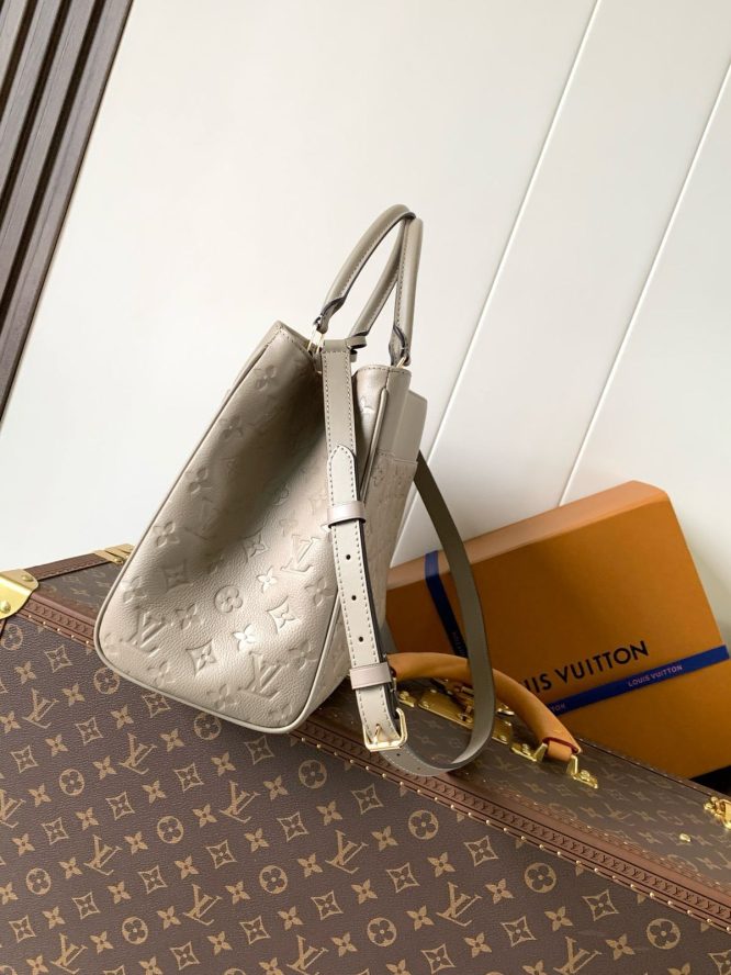 LOUIS VUITTON-BAG-WOMEN