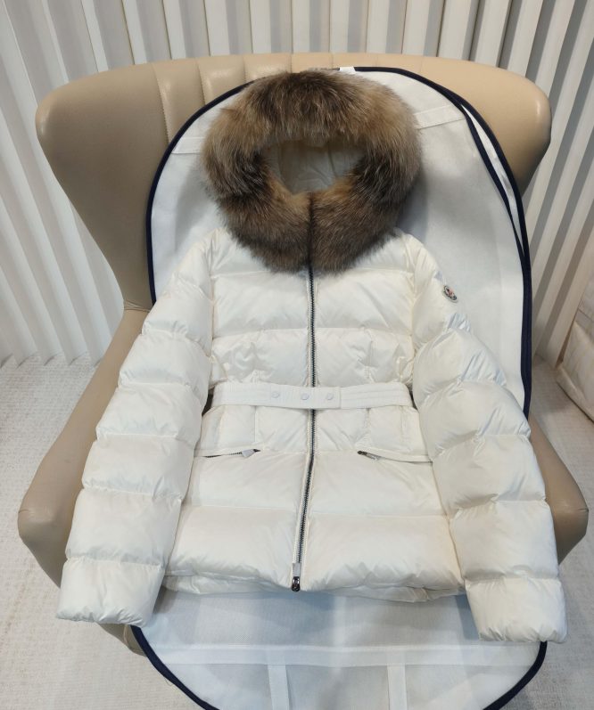 MONCLER -LADYS JACKET
