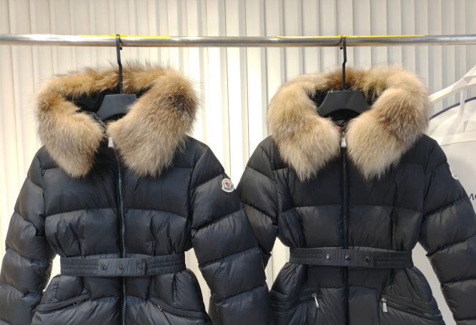 MONCLER -LADYS JACKET