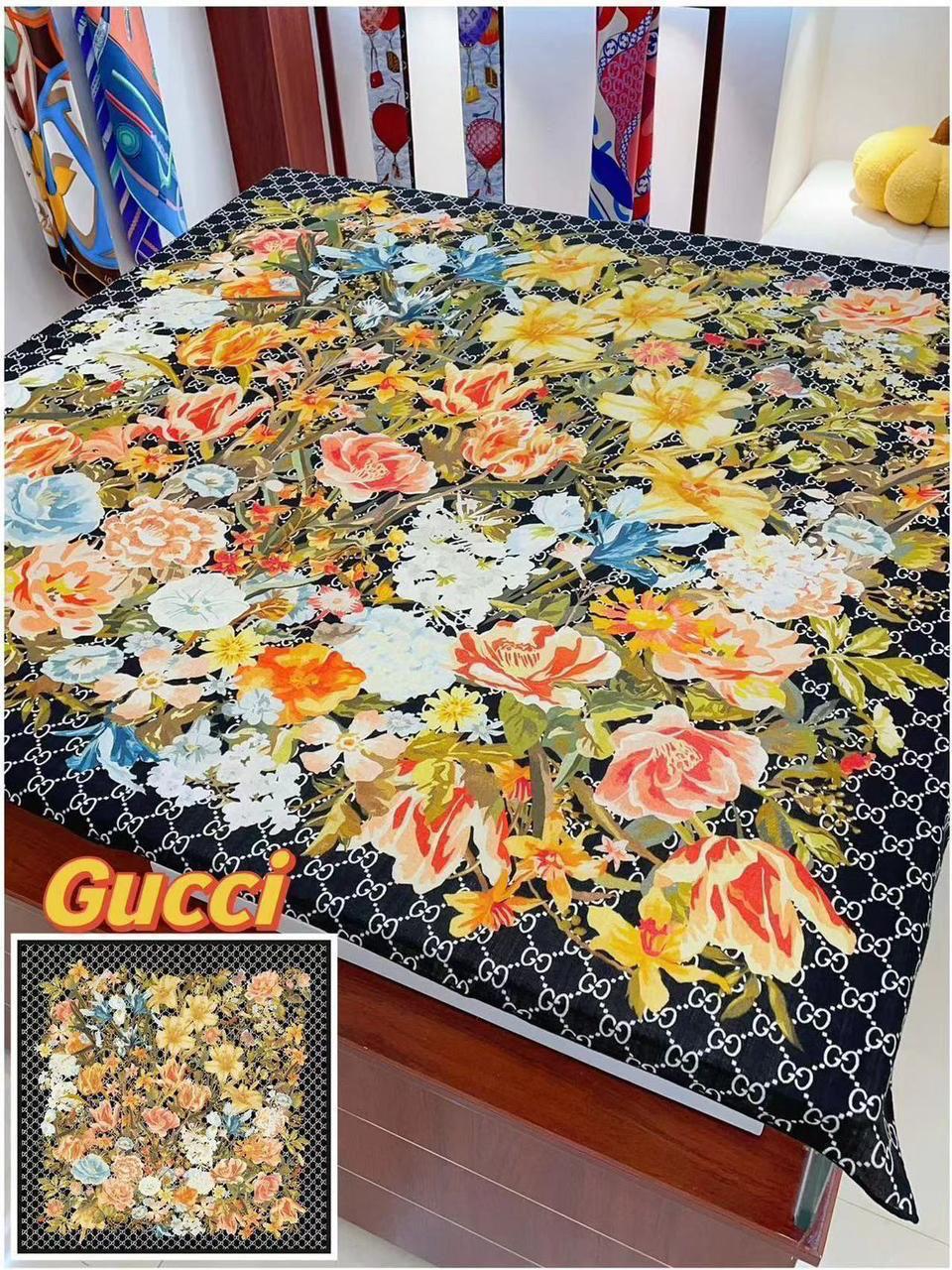 GUCCI-TAYLOR -SILK SCARF