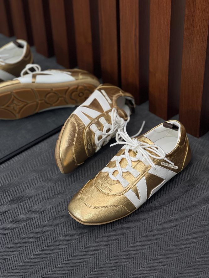 LOUIS VUITTON-SNEAKER-WOMEN