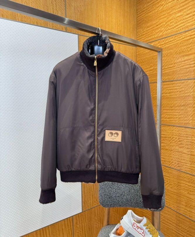 LOUIS VUITTON- REVERSIBLE FLEECE BLOUSON-JACKET