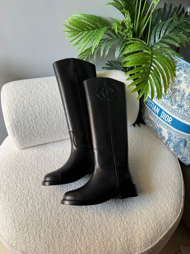 CHANEL-BOOT-WOMEN