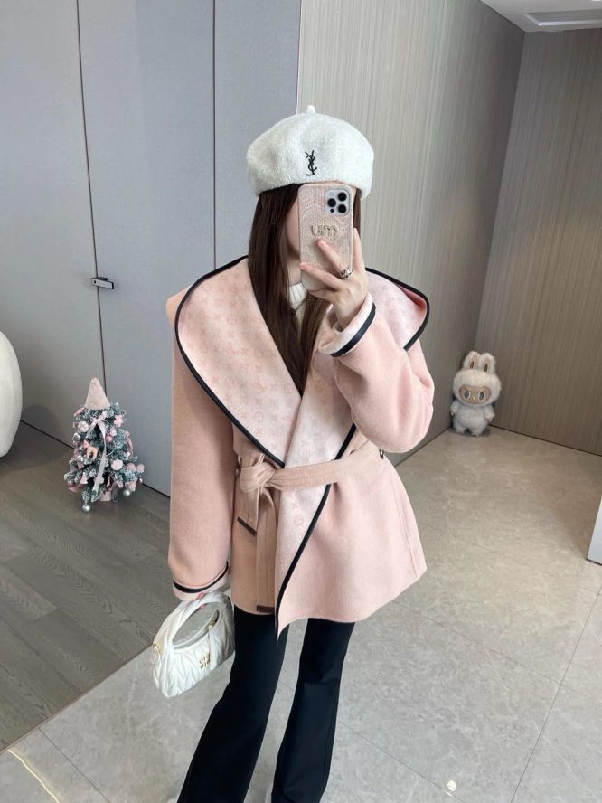 LOUIS VUITTON- LADYS CASHMERE-DOUBLE SIDE-JACKET