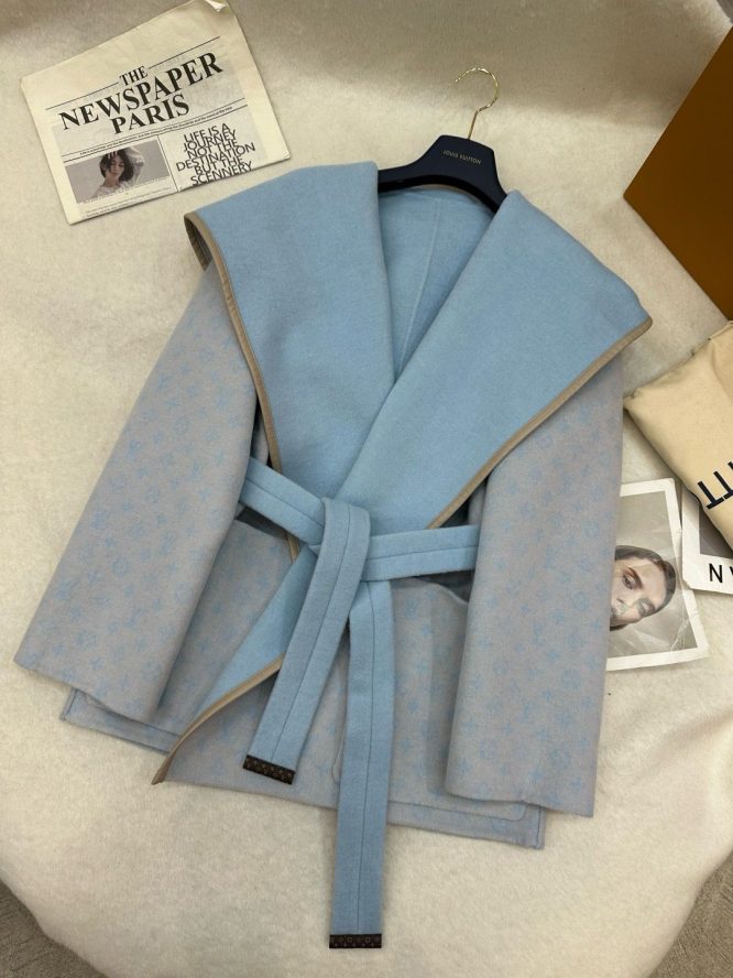 LOUIS VUITTON- LADYS CASHMERE-DOUBLE SIDE-JACKET