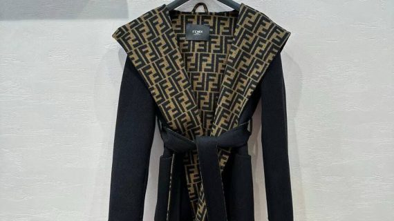 FENDI- LADYS CASHMERE LONG-JACKET