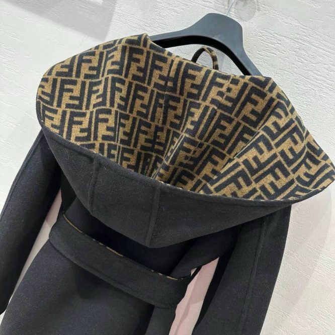 FENDI- LADYS CASHMERE LONG-JACKET