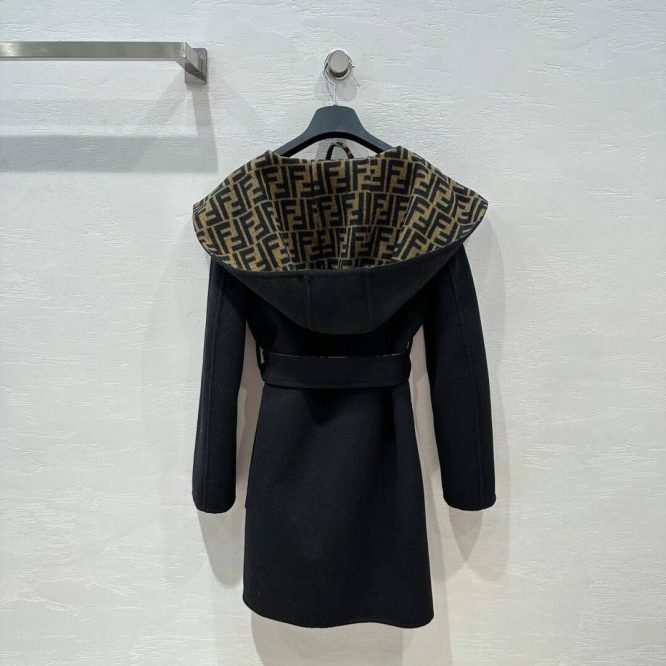 FENDI- LADYS CASHMERE LONG-JACKET
