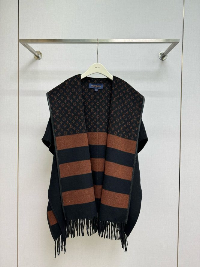 LOUIS VUITTON- LADYS CASHMERE- LONG-FREE SIZE