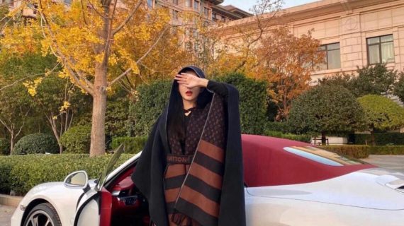 LOUIS VUITTON- LADYS CASHMERE- LONG-FREE SIZE