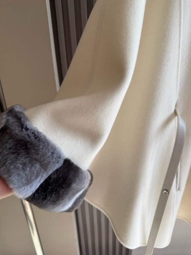 LORO PIANA- LADYS CASHMERE
