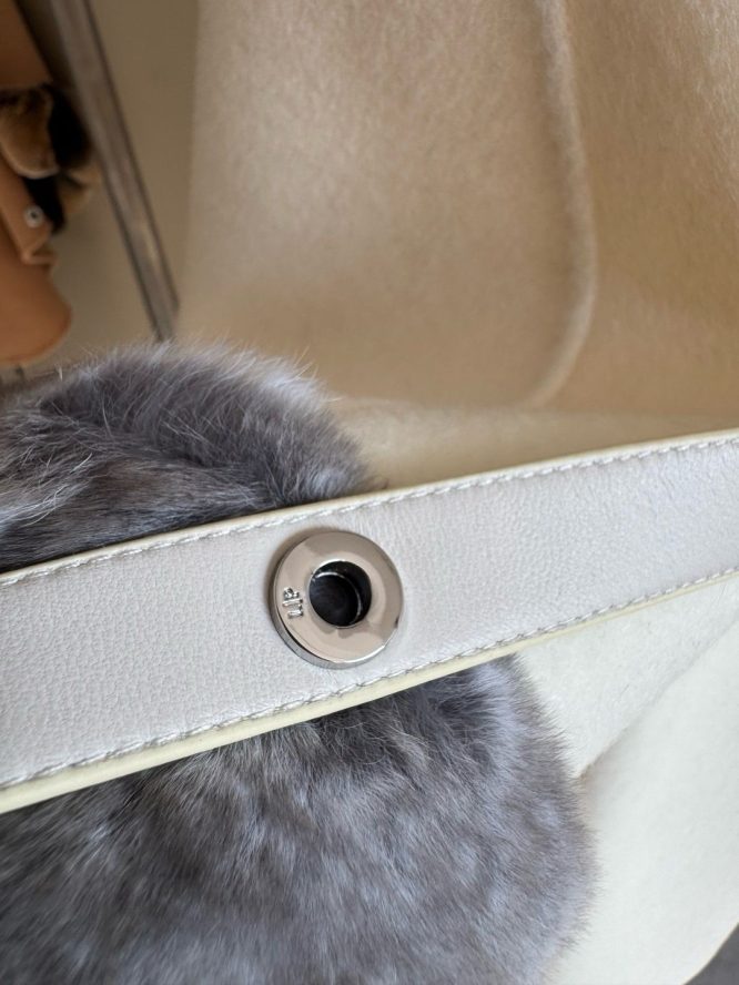 LORO PIANA- LADYS CASHMERE