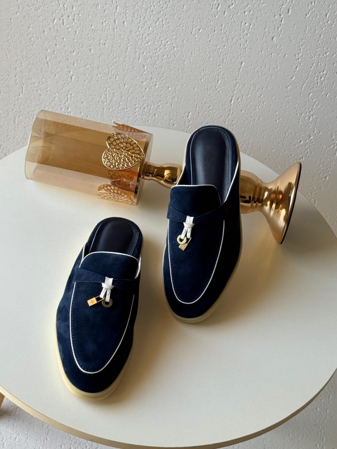 LORO PIANA-SUMMER CHARMS-WALK