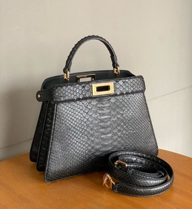 FENDI-PEEKABOO-BAG