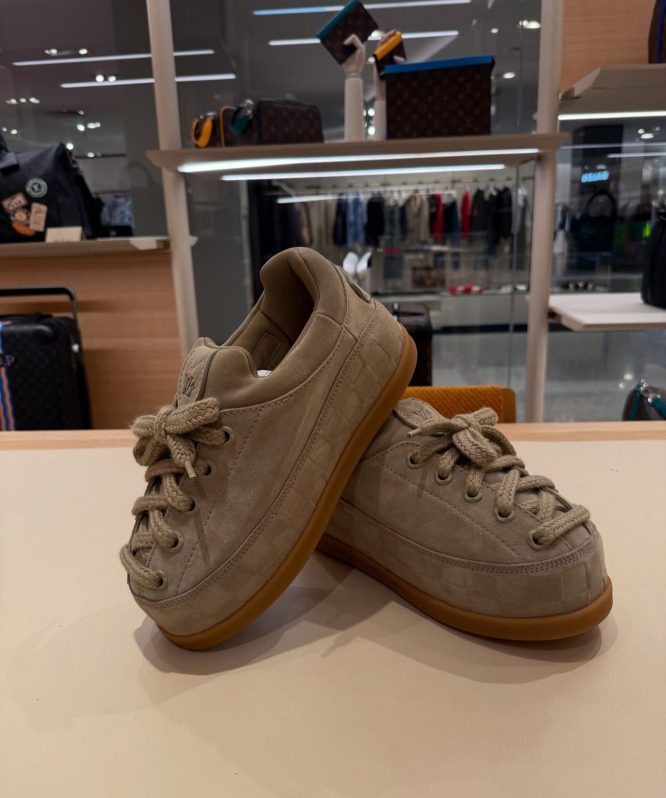 LOUIS VUITTON- YETI LACE- SNEAKER-MEN