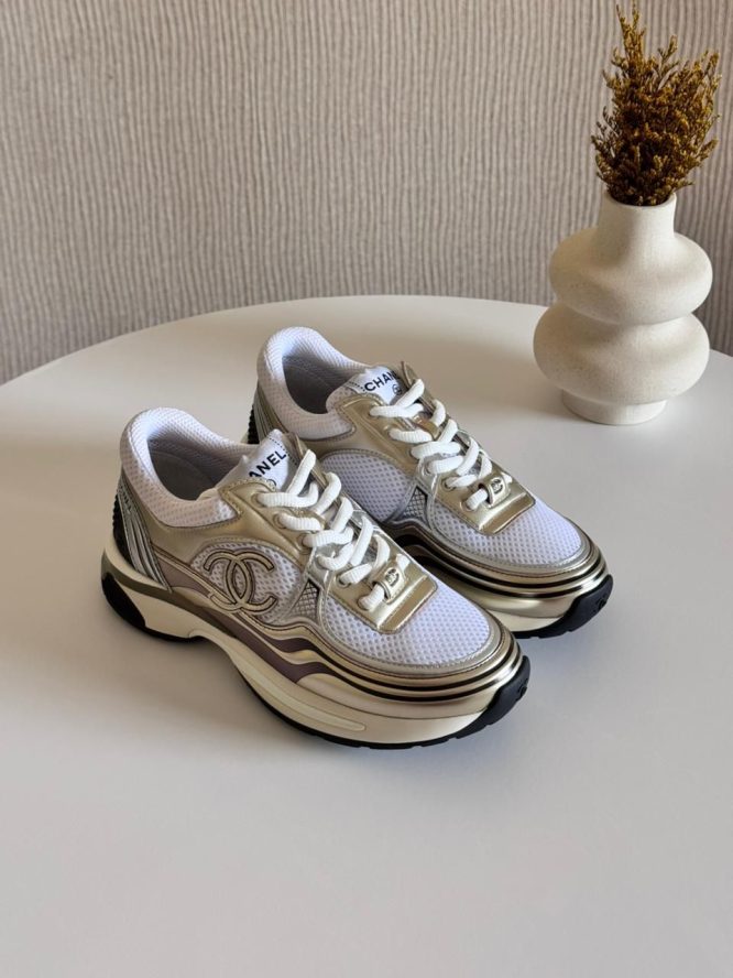 CHANEL-SNEAKER-WOMEN