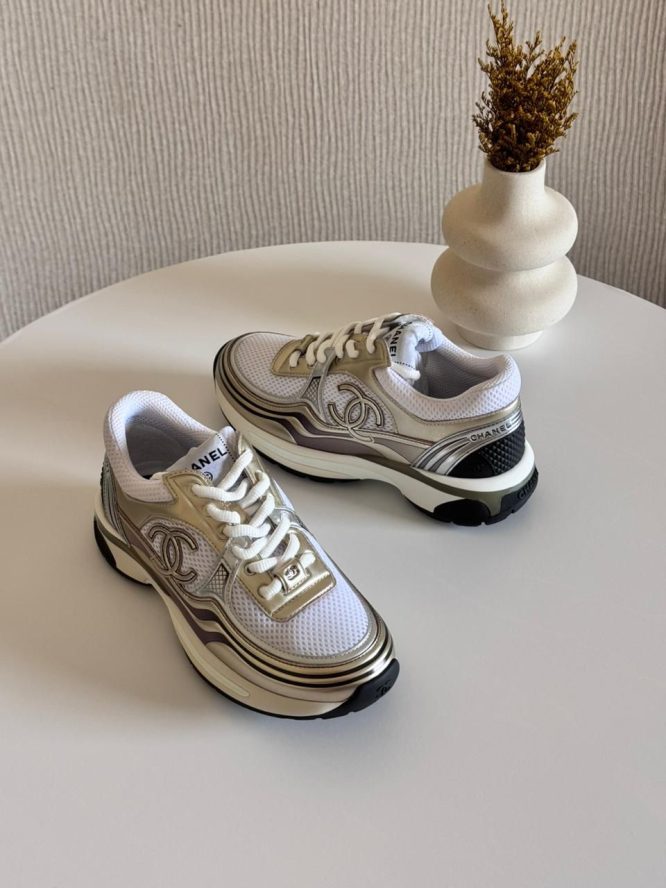 CHANEL-SNEAKER-WOMEN
