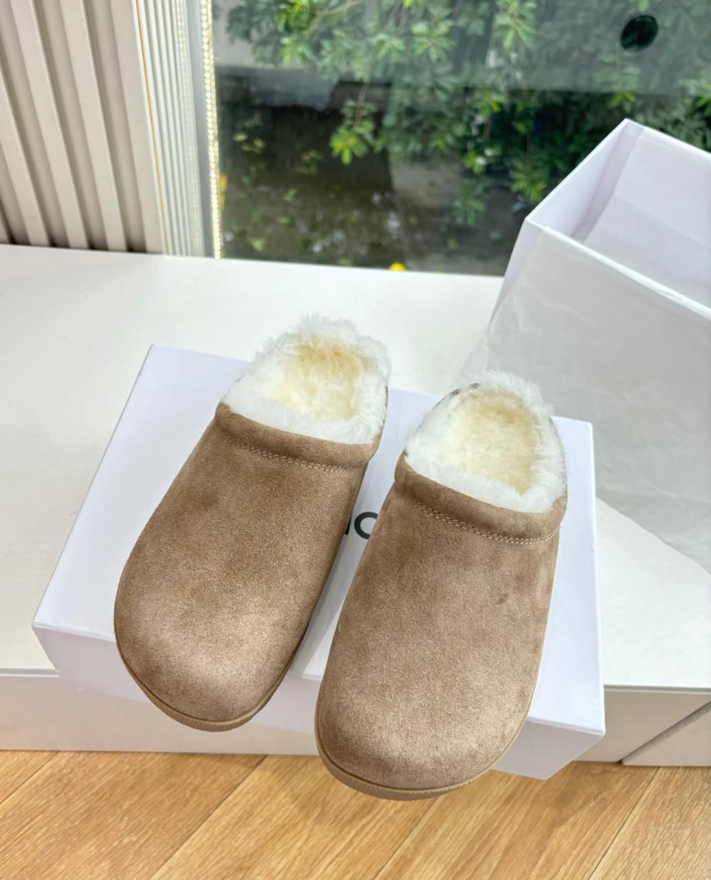 ALO-SLIPPERS- WOMEN