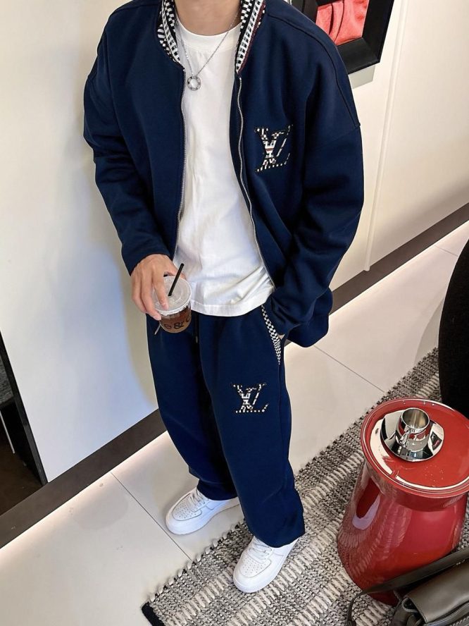 LOUIS VUITTON- TRACK SUIT-MEN