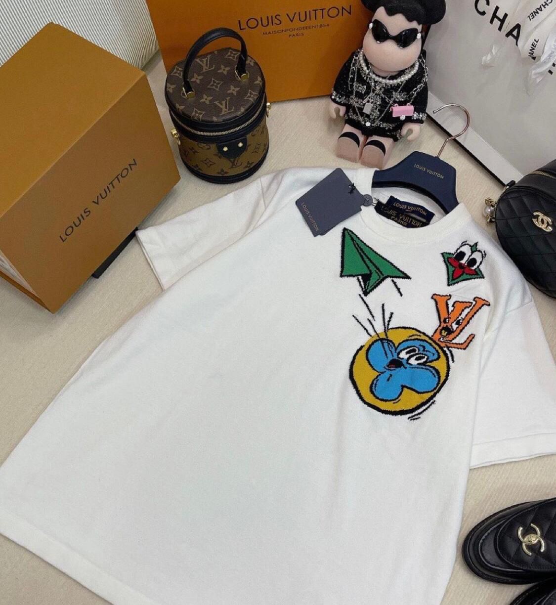 LOUIS VUITTON-UNISEX-T-SHIRT