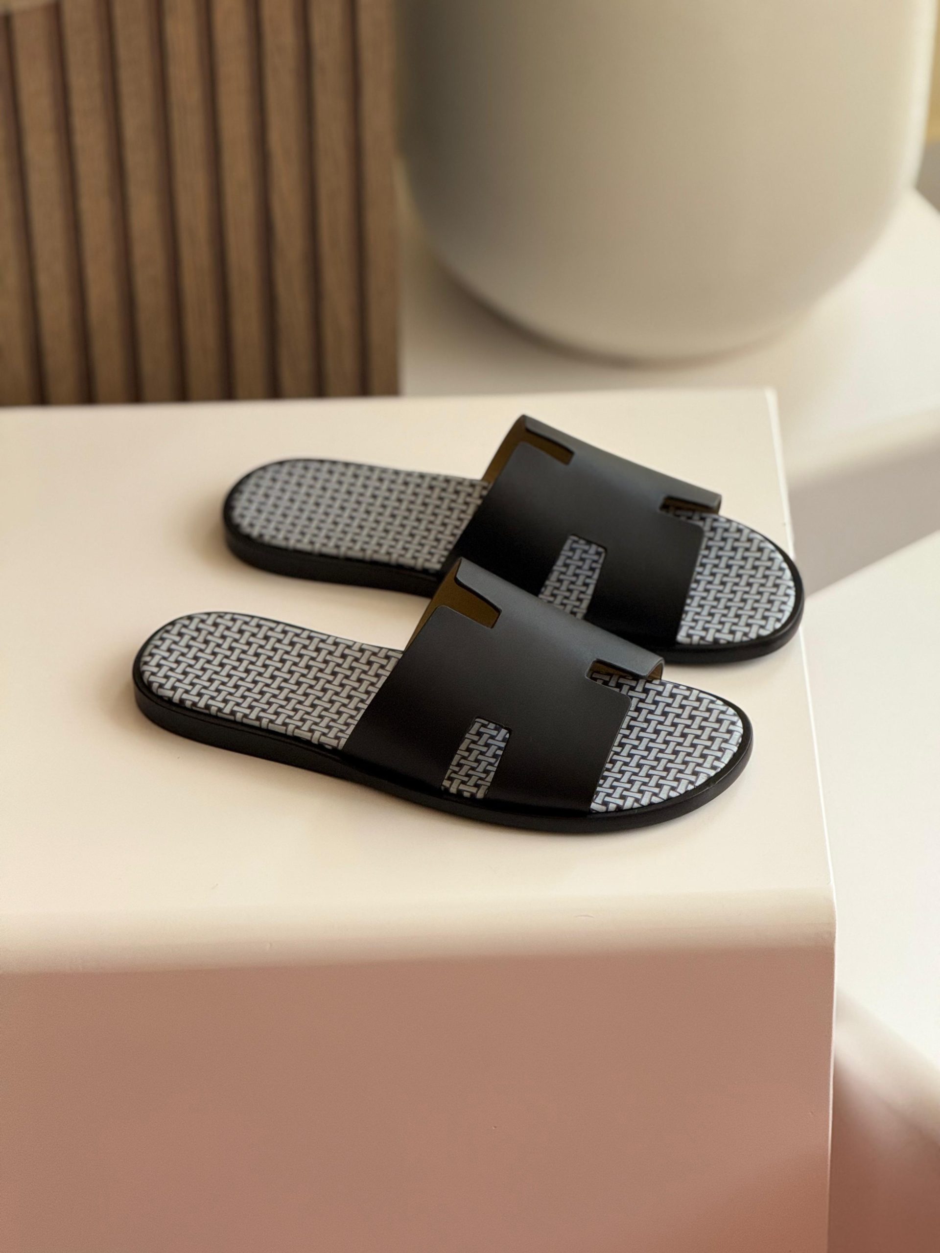 HERMES-LZMIR-SANDEL-MEN