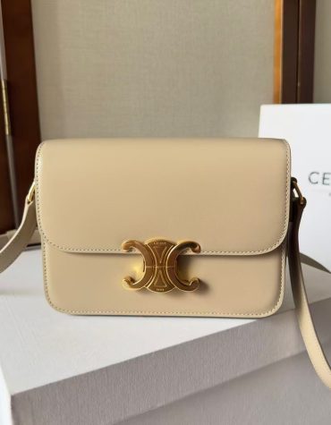 CELINE-CLASSIQUE-TRIOMPHE--BAG