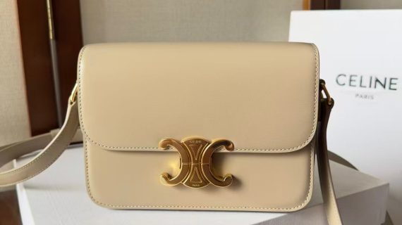 CELINE-CLASSIQUE-TRIOMPHE--BAG
