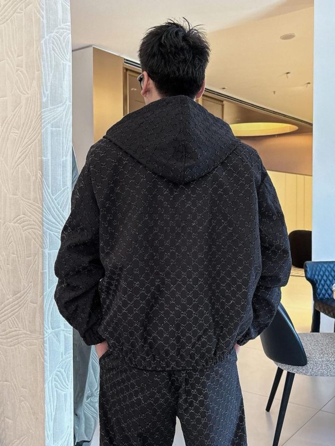 GUCCI- TRACKSUIT -JACKET-MEN