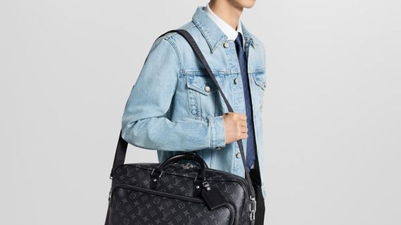 LOUIS VUITTON-WEEK ENDER-BAG
