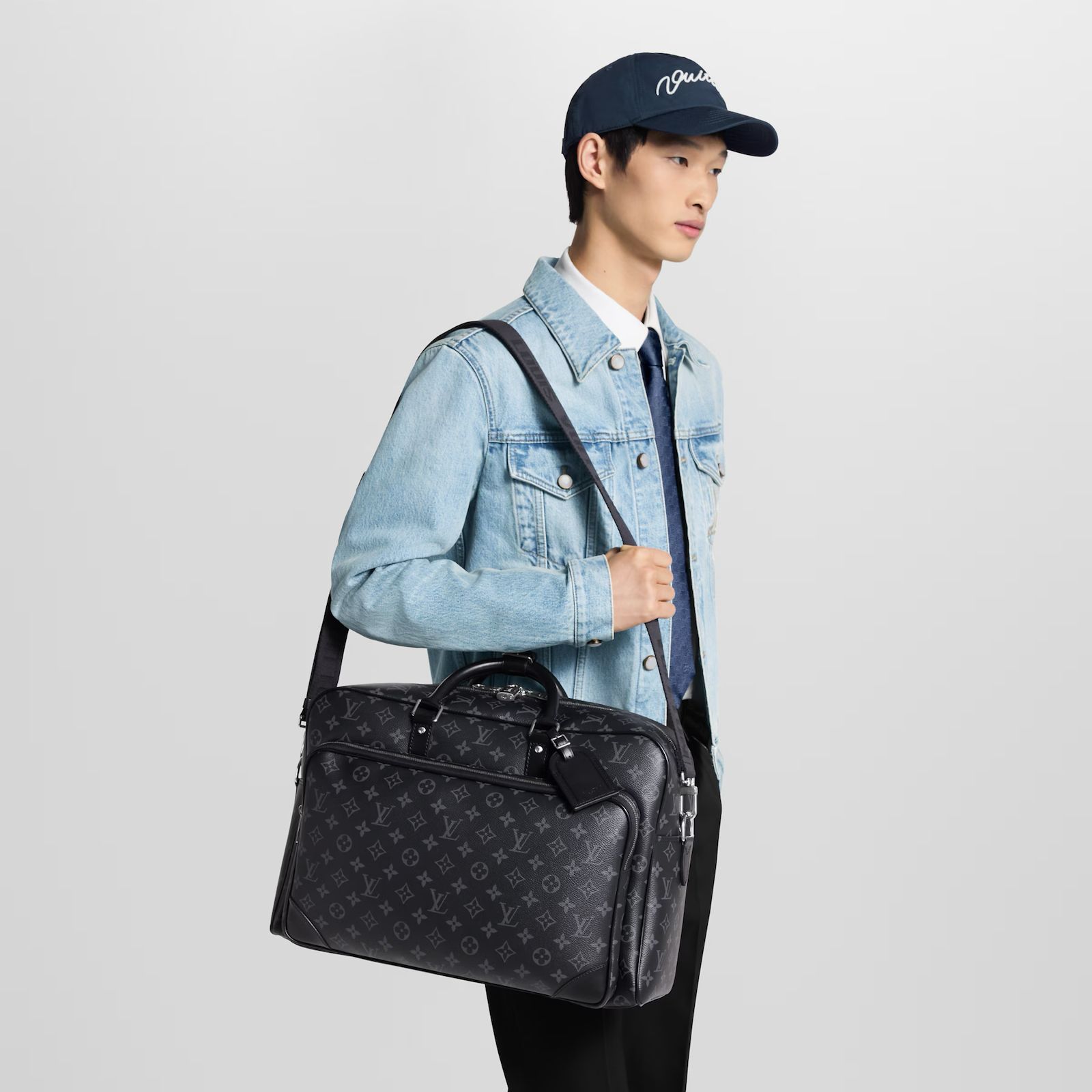 LOUIS VUITTON-WEEK ENDER-BAG