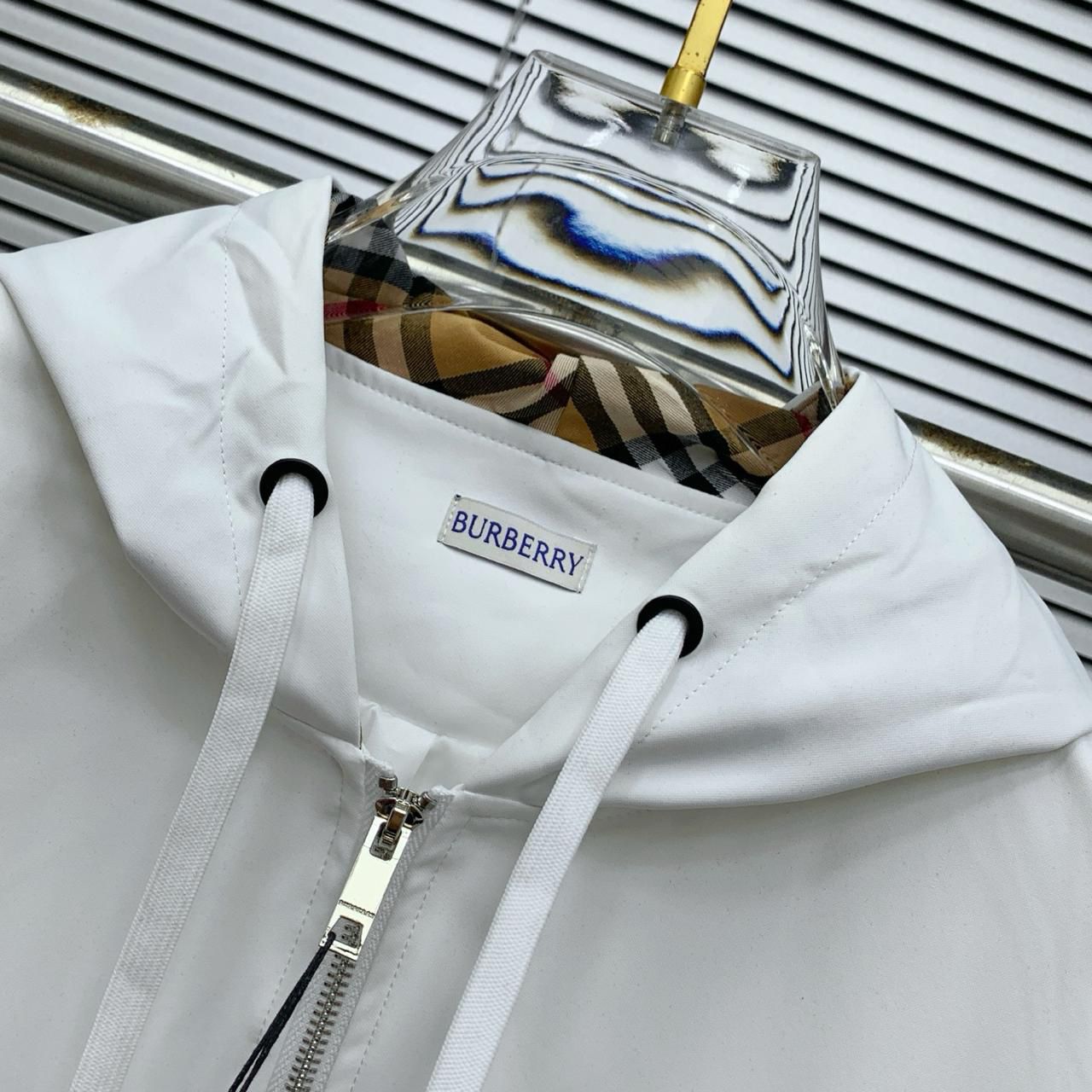 BURBERRY-TRACKSUIT-MEN