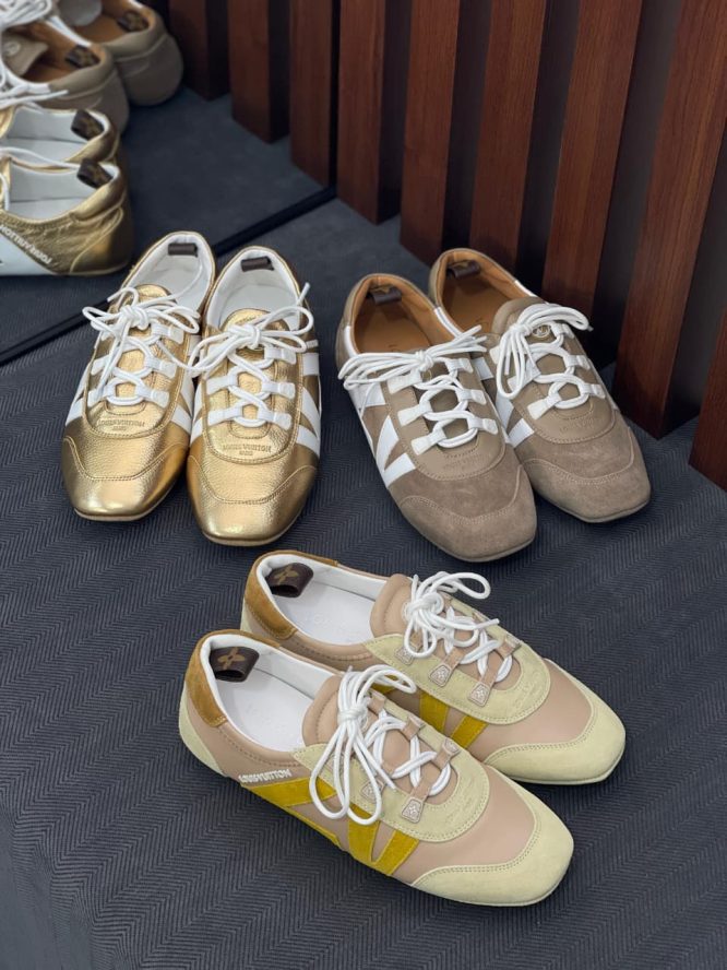 LOUIS VUITTON-SNEAKER-WOMEN