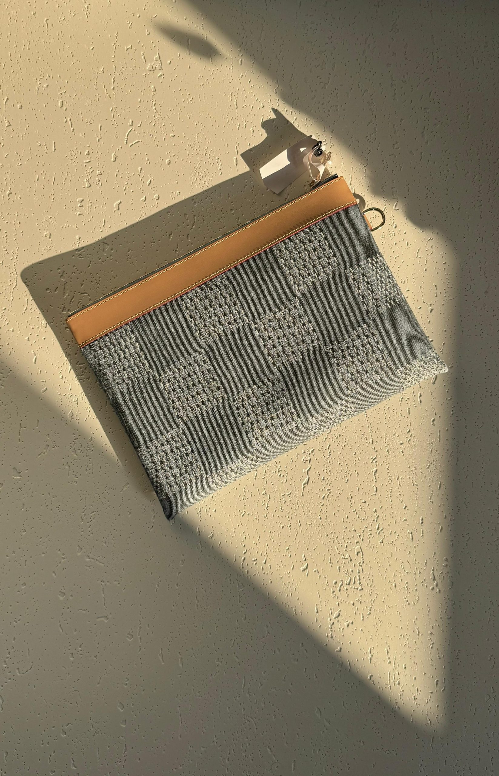 LOUIS VUITTON-WALLET-MEN