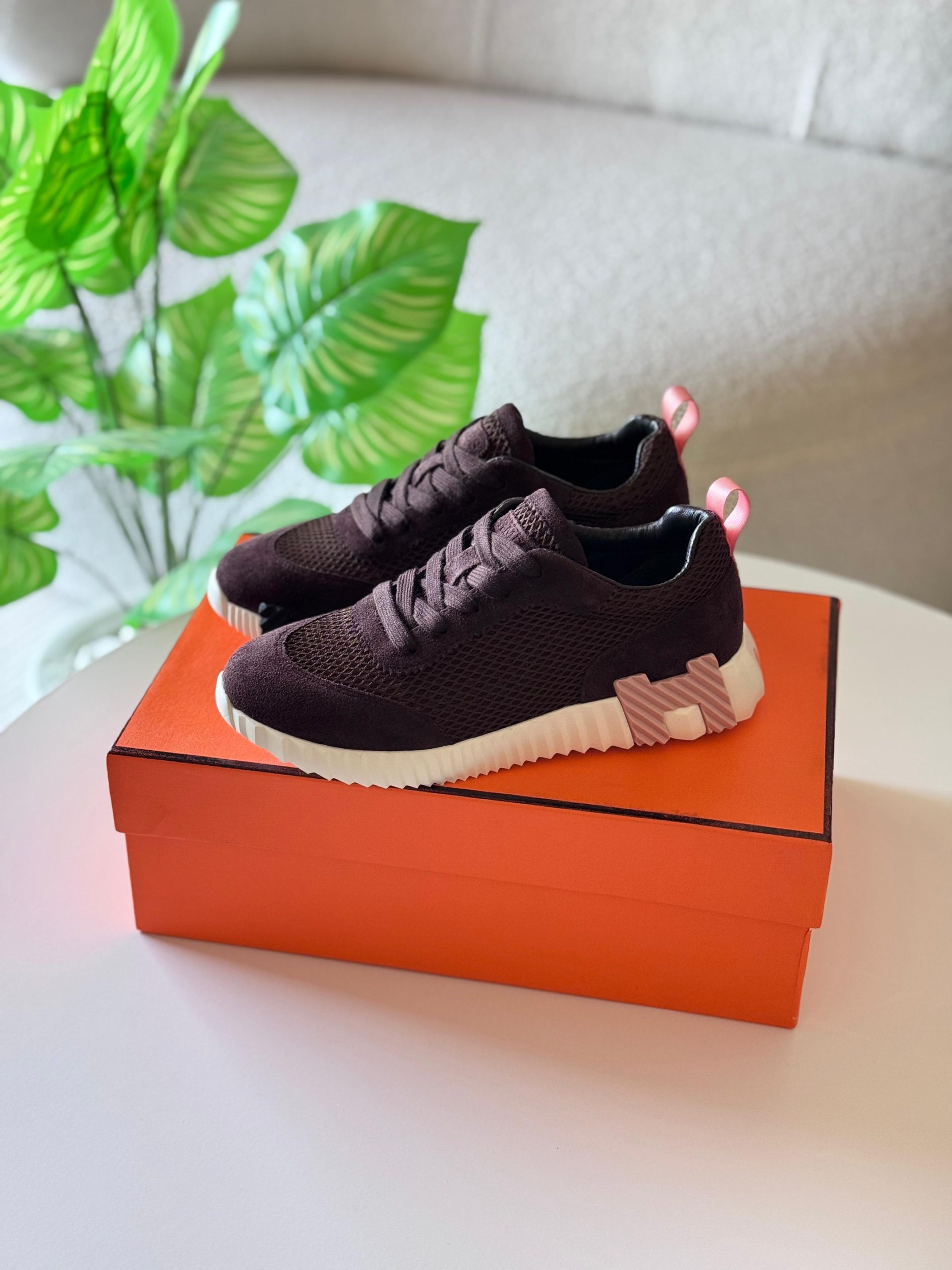 HERMES-SNEAKER-WOMEN