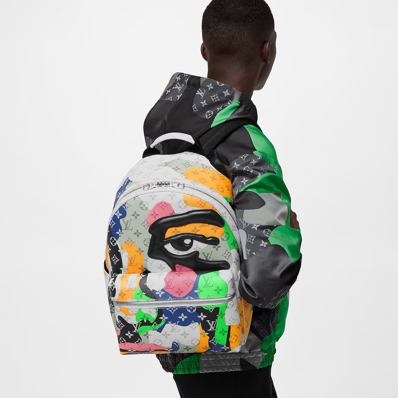 LOUIS VUITTON-BACK PACK-MEN