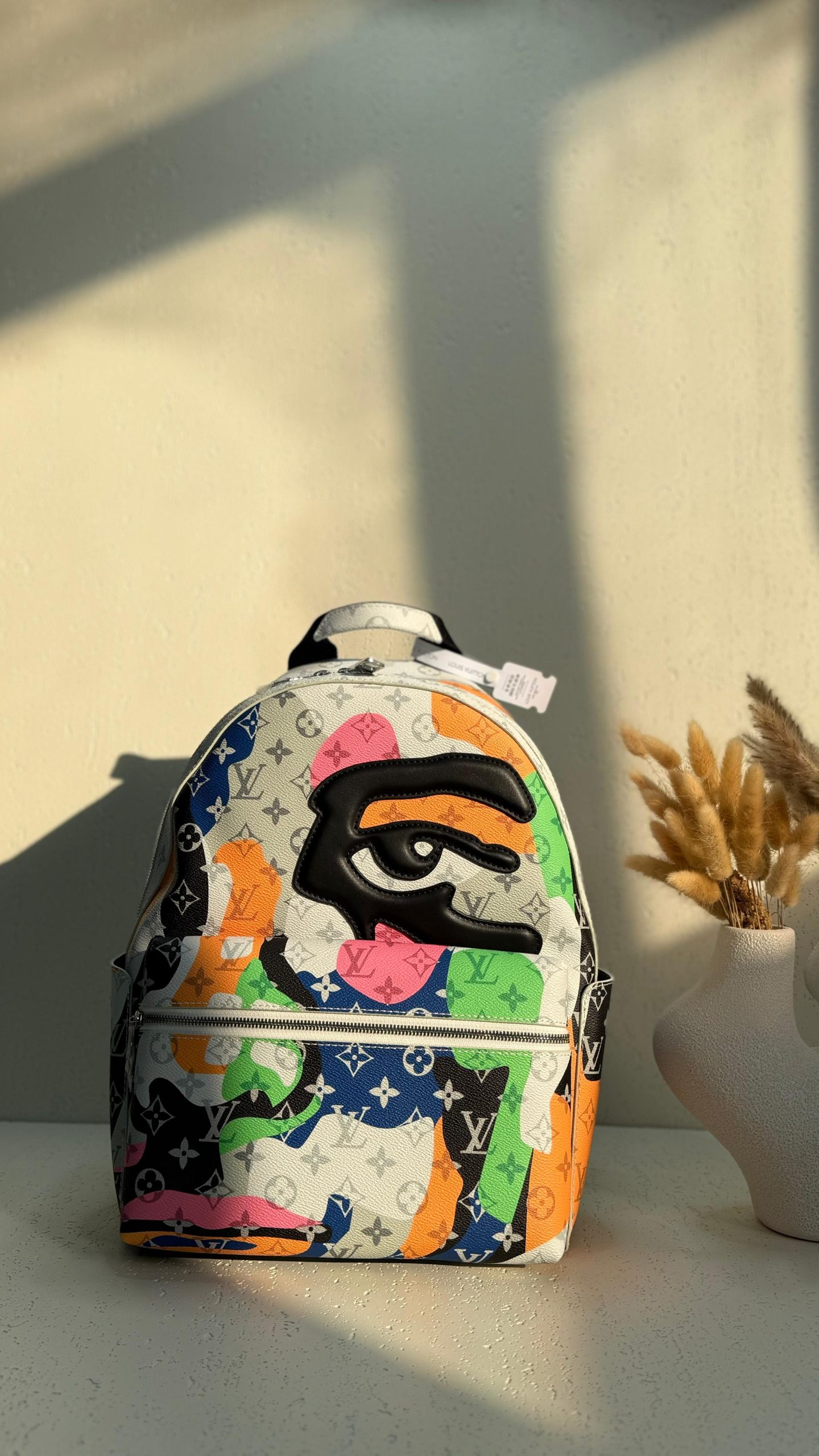 LOUIS VUITTON-BACK PACK-MEN