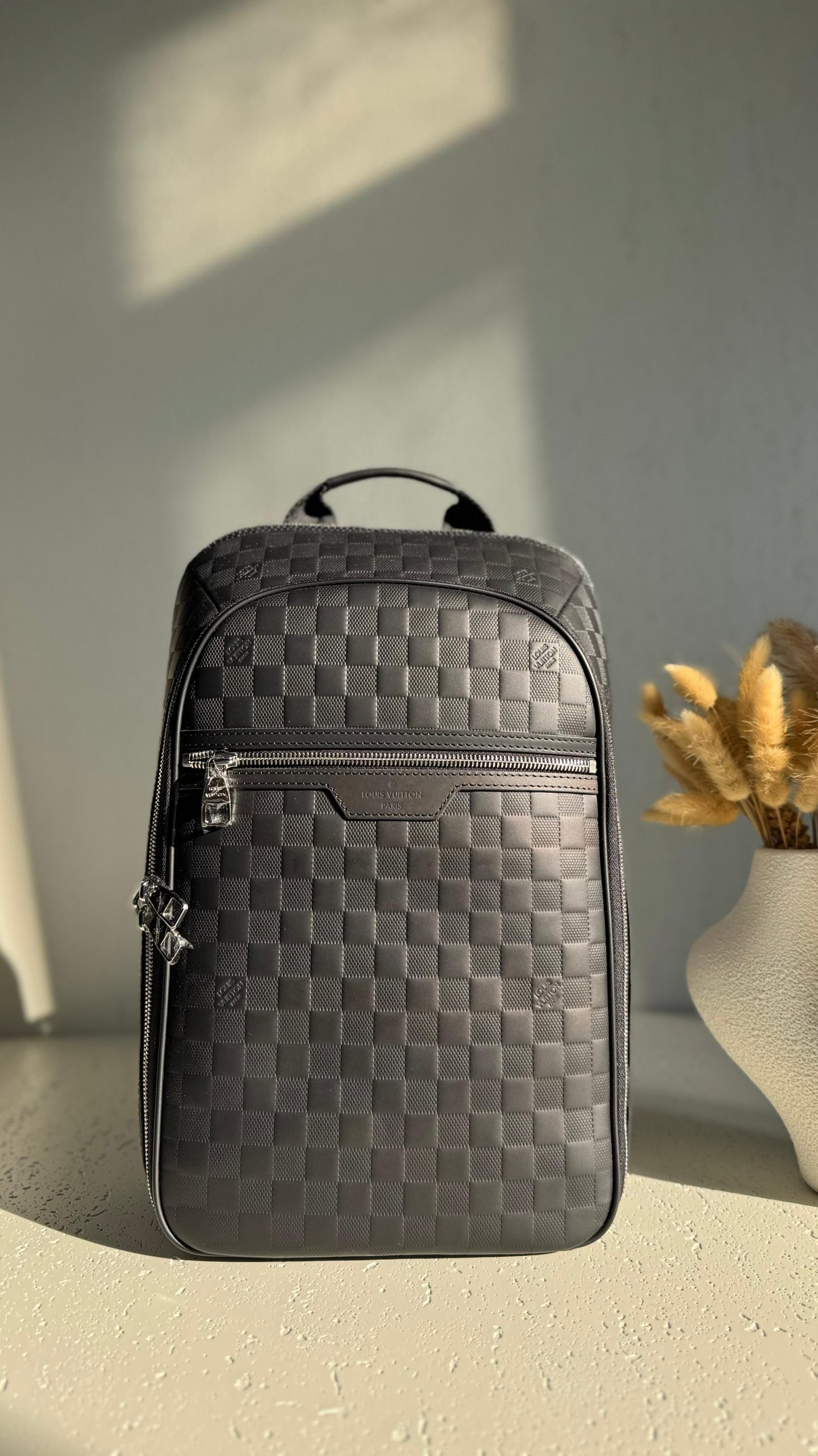 LOUIS VUITTON-BACK PACK-MEN