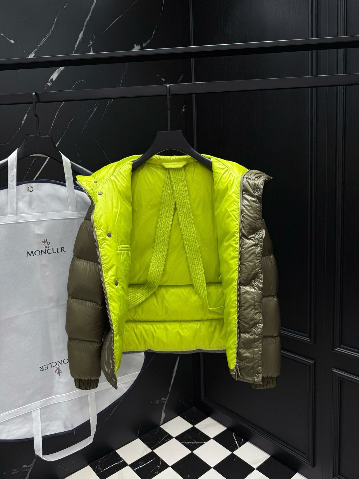 MONCLEAR -JACKET-MEN